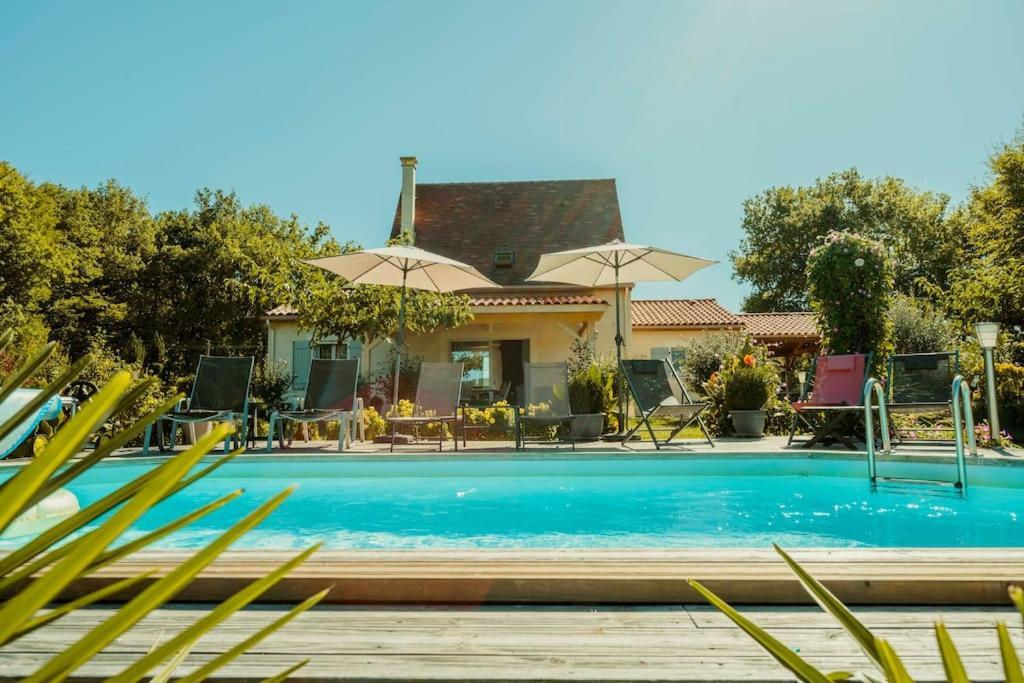 Villa Ideale Pour 6 Vacanciers En Perigord Noir Castelnaud-la-Chapelle Exterior foto